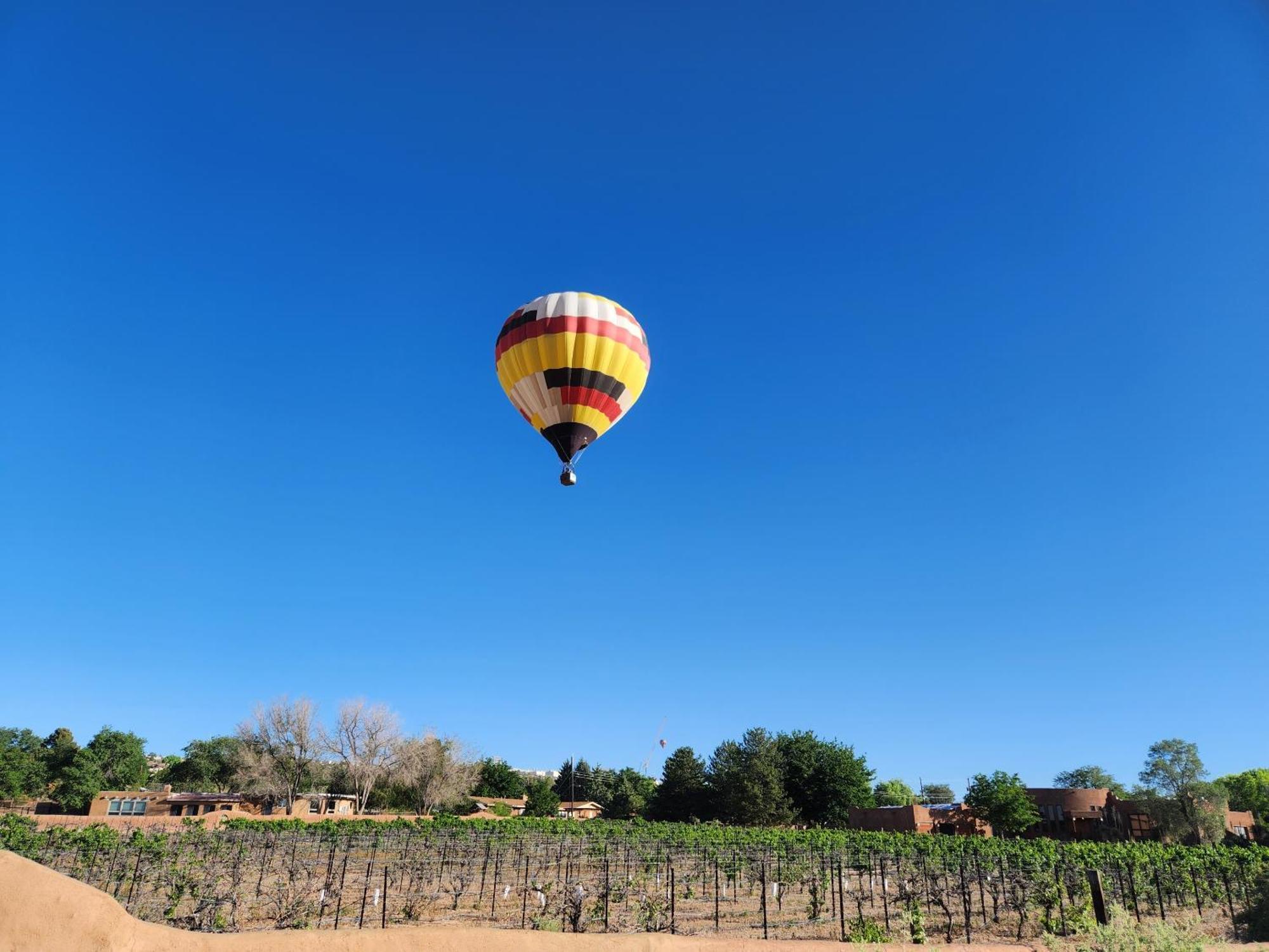 Red Mountain Manor Vineyard And Guesthouse Rio Rancho Luaran gambar