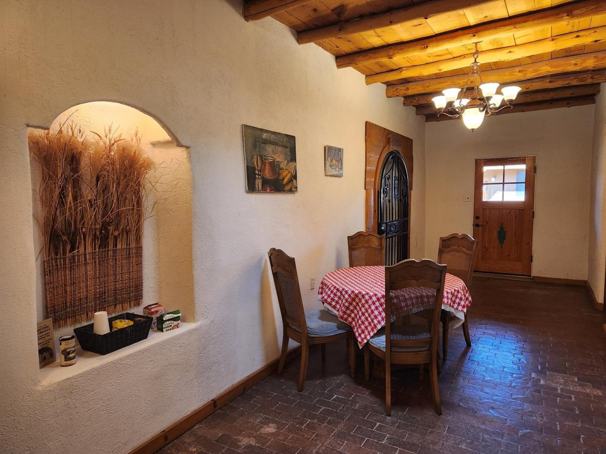 Red Mountain Manor Vineyard And Guesthouse Rio Rancho Luaran gambar
